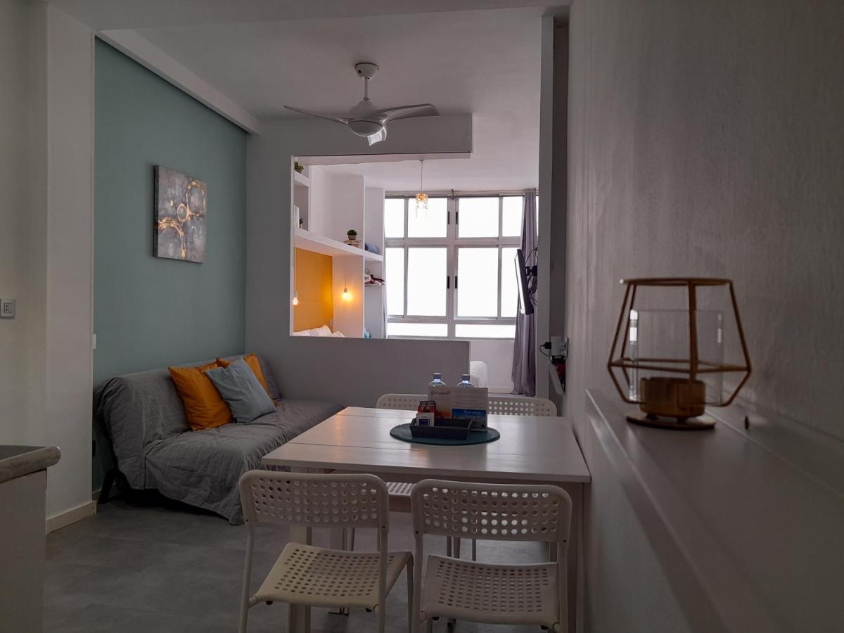 Las Canteras Beach - Moderno Estudio Cerca Del Mar لاس بالماس دي غران كاناريا المظهر الخارجي الصورة