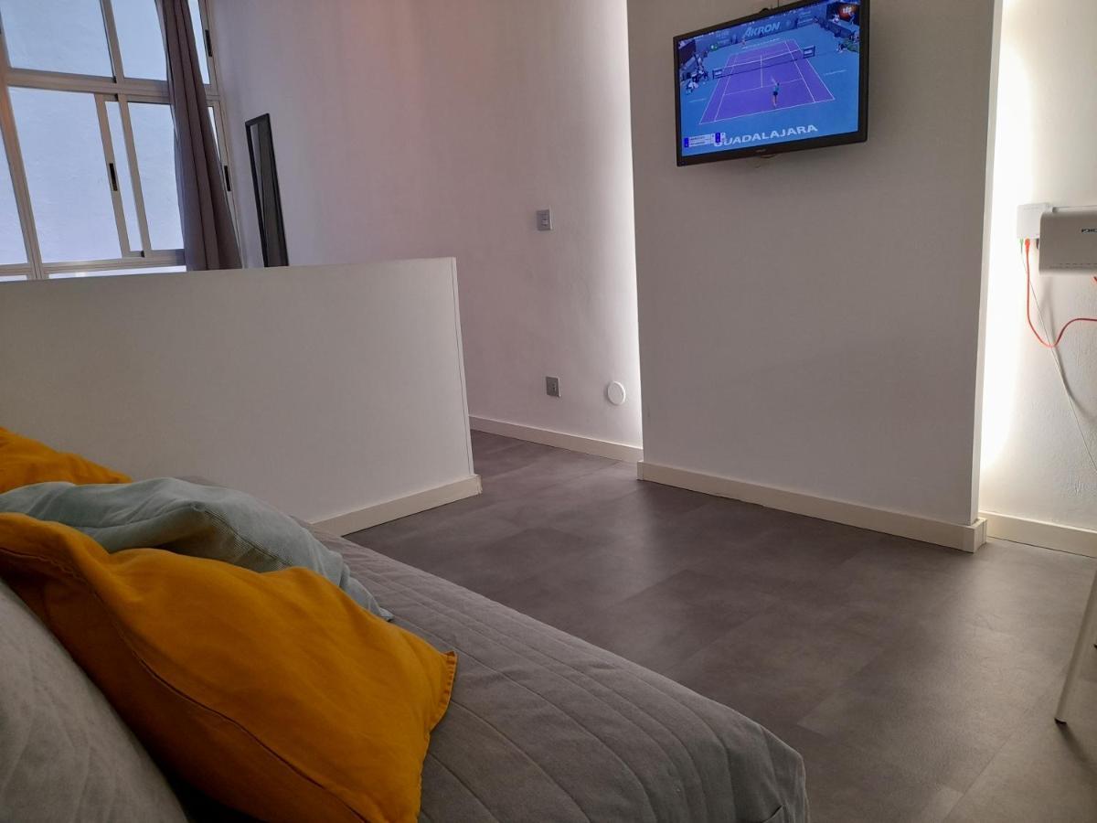 Las Canteras Beach - Moderno Estudio Cerca Del Mar لاس بالماس دي غران كاناريا المظهر الخارجي الصورة